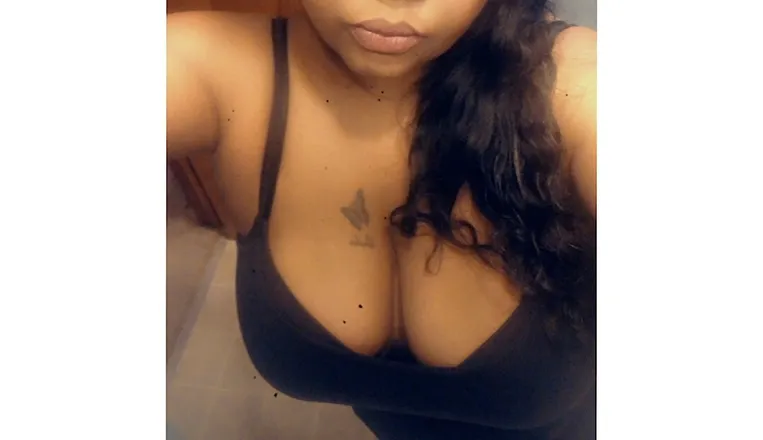 OnlyFans account  kitty220 avatar 1
