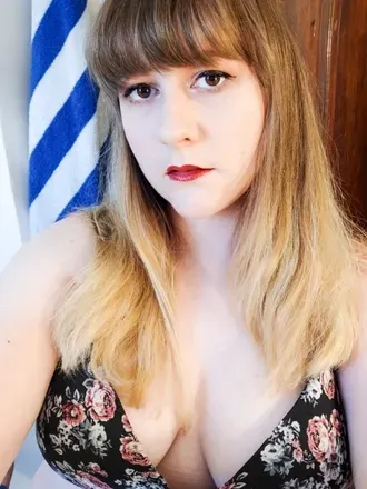 OnlyFans cuenta famishedfae avatar 1