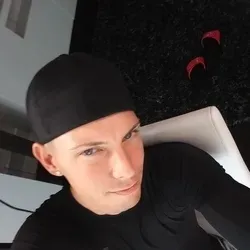 OnlyFans cuenta tyler_steelxxx avatar 1