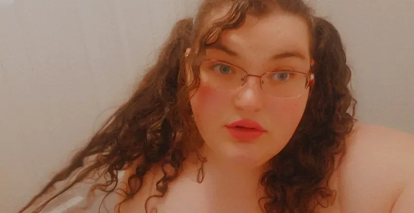 OnlyFans cuenta glasseswaifu avatar 1