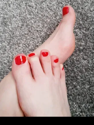 OnlyFans cuenta feetforyourfancy avatar 1