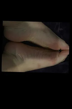 OnlyFans account  barefootbeauty0723 header 2