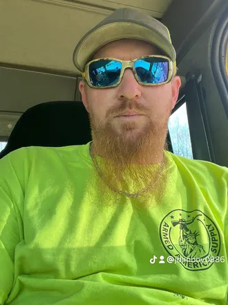 OnlyFans account  dadbodjohn header 2