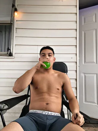 OnlyFans cuenta bartenderboi avatar 1