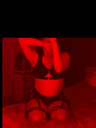 OnlyFans cuenta athena_bee header 2