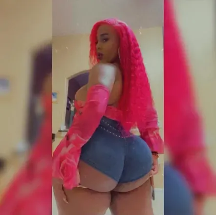 OnlyFans cuenta tsbigbootynikki69 avatar 1