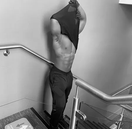 OnlyFans cuenta kardothick82 header 2