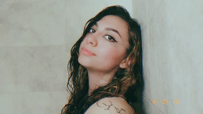 OnlyFans cuenta laurojas69 header 2