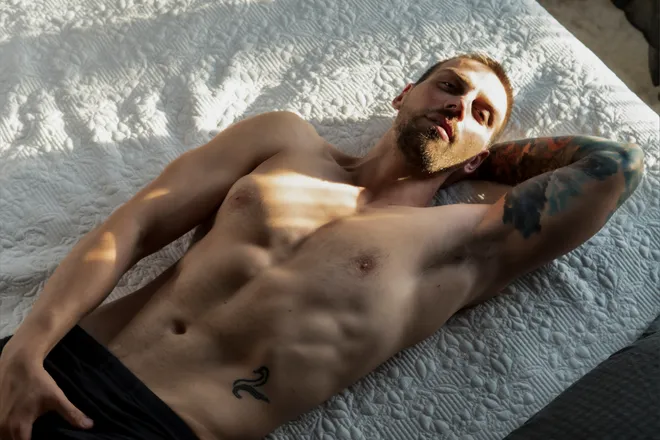 OnlyFans cuenta levromanov header 2