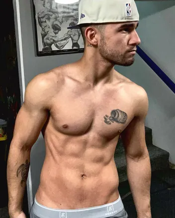OnlyFans cuenta tutuz header 2