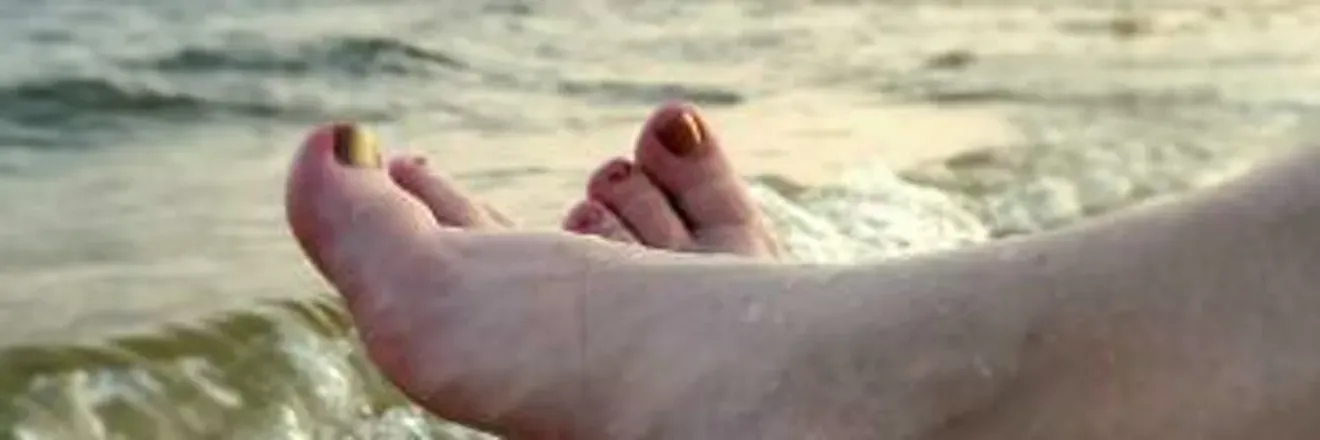 OnlyFans cuenta petite_la_feet header 2