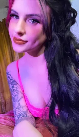 OnlyFans cuenta mmmmegs444 avatar 1