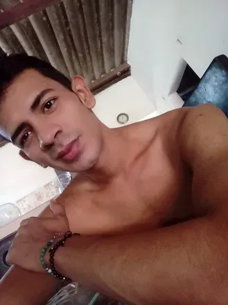 OnlyFans cuenta fernand16614009 avatar 1