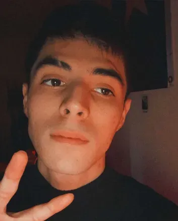 OnlyFans cuenta illykhai avatar 1