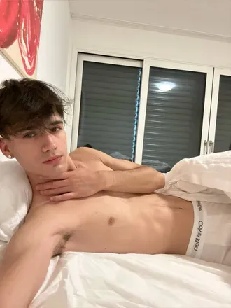 OnlyFans account  secrettine avatar 1