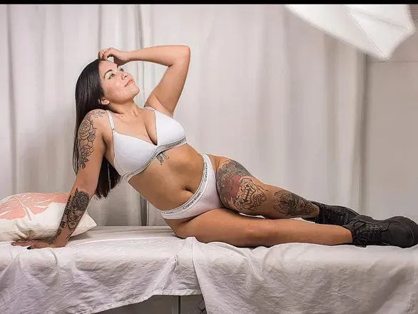 OnlyFans cuenta bellalatina.ok header 2