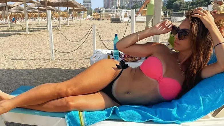 OnlyFans cuenta juuliahhubb header 2