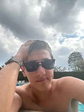 OnlyFans account  skinny_booy avatar 1