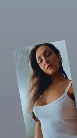 OnlyFans cuenta mollykel header 2