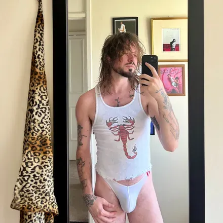 OnlyFans cuenta longhairedmutt avatar 1