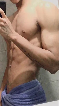 OnlyFans cuenta whoischarly avatar 1