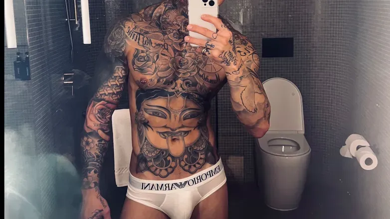 OnlyFans cuenta u194959570 header 2