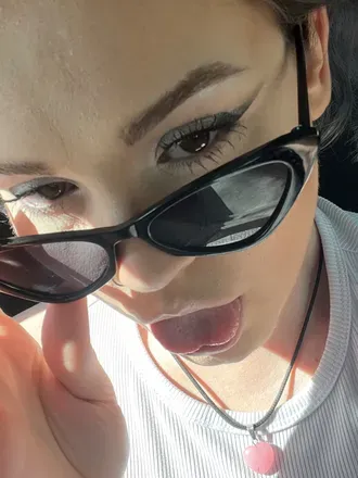 OnlyFans cuenta nellieayeron avatar 1