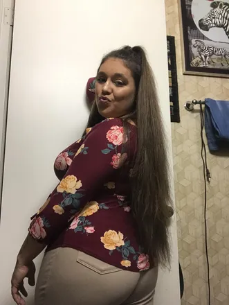 OnlyFans cuenta kreolepeach header 2