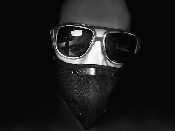 OnlyFans cuenta maskedmountainman avatar 1