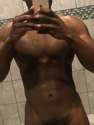 OnlyFans cuenta nightnivar avatar 1