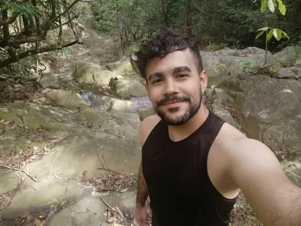 OnlyFans cuenta aronchis69 header 2