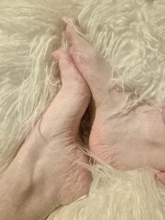 OnlyFans cuenta footfantasyasmr avatar 1