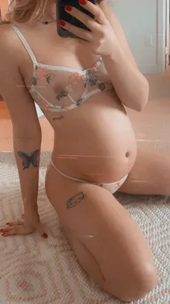 OnlyFans account  baby_butterfl24 avatar 1