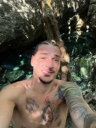 OnlyFans cuenta u81265583 header 1