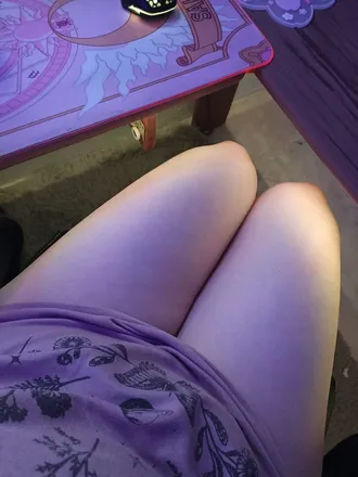 OnlyFans cuenta abrilenshka header 2