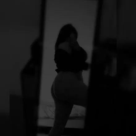 OnlyFans cuenta alye_rey header 2