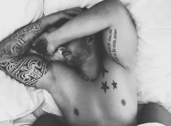 OnlyFans cuenta moon_lover404 header 2