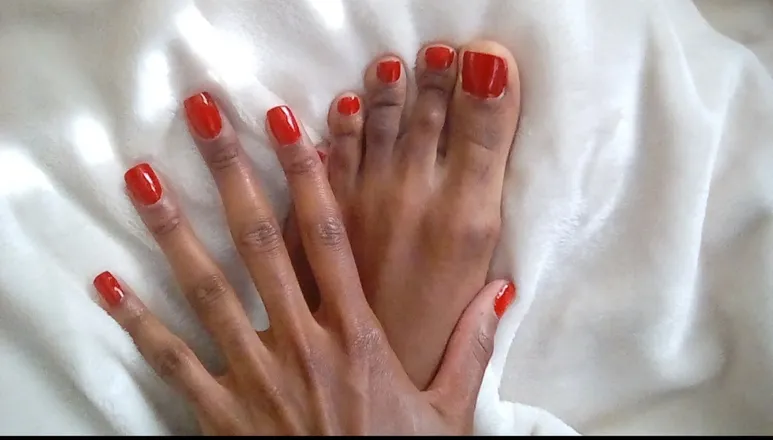 OnlyFans cuenta bhakti.barefootgoddess header 2