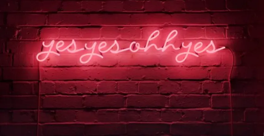 OnlyFans cuenta lovergirlunfiltered header 2