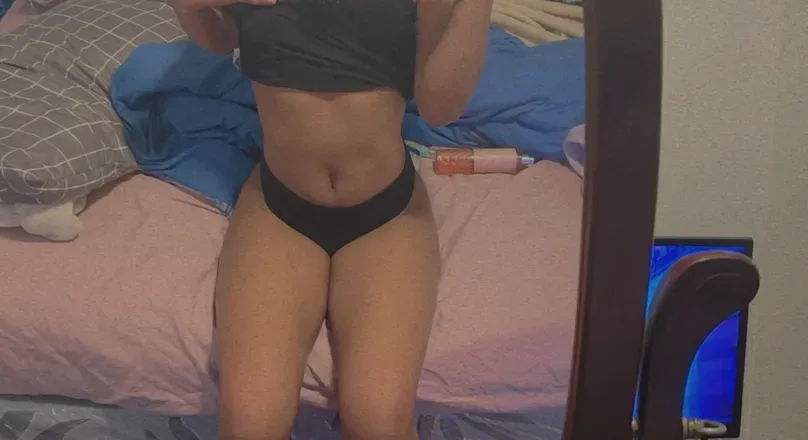 OnlyFans cuenta nilemiles avatar 1