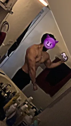 OnlyFans cuenta juantorres18 header 2