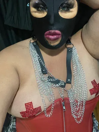 OnlyFans cuenta themaskedsissychub avatar 1