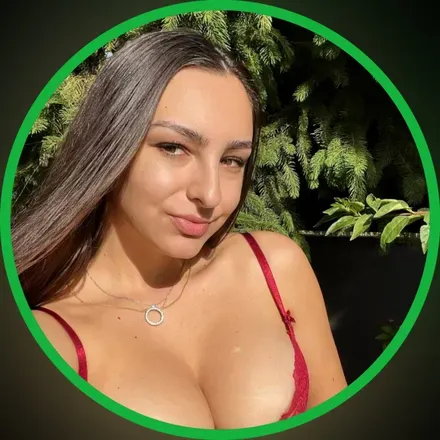 OnlyFans cuenta karinebelle avatar 1