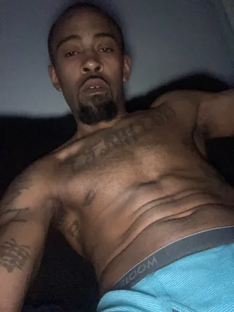 OnlyFans cuenta ridemybeardswiffgrizly header 2