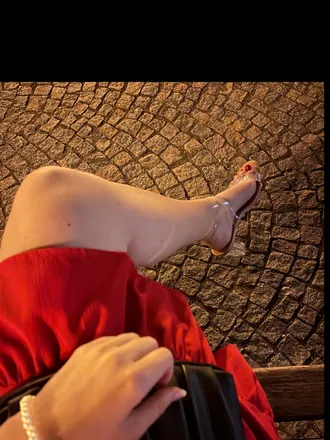 OnlyFans cuenta dirtyalicesfeet header 2