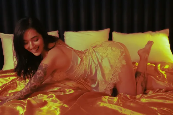 OnlyFans cuenta littlelexx header 2