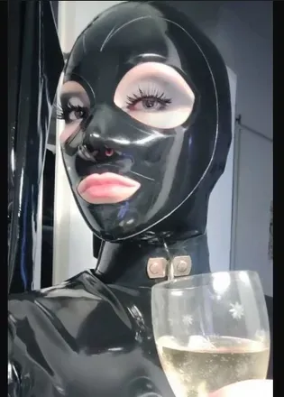 OnlyFans cuenta parvaorcus avatar 1