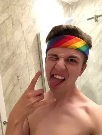 OnlyFans of jamessxoxo