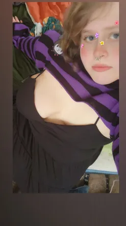 OnlyFans cuenta deadlycheese header 2
