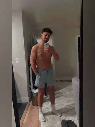 OnlyFans account  garettdoesit avatar 1